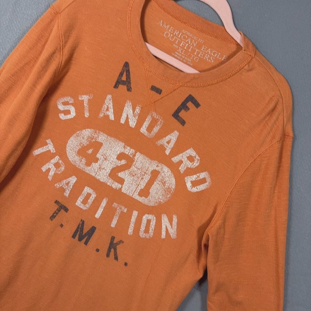 American Eagle Outfitter Waffle Knit Shirt Mens‎ XL Orange Graphic Logo Y2K